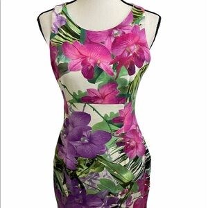 Tina Turk floral keyhole back lacy slip on dress size 2